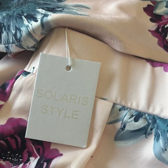 Floral Women's Two Set in Baby Pink and Blue - Picture 4 of 4